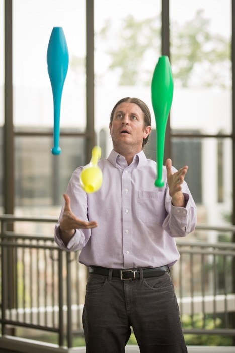 Corey Anton juggling